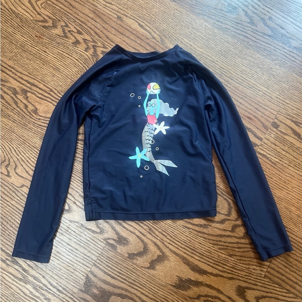 Size 8 rash guard